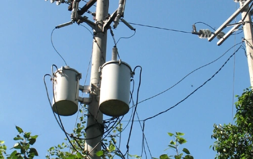 Understanding Three Phase Triplex Overhead Distribution Transformers and Their Role in Power Systems